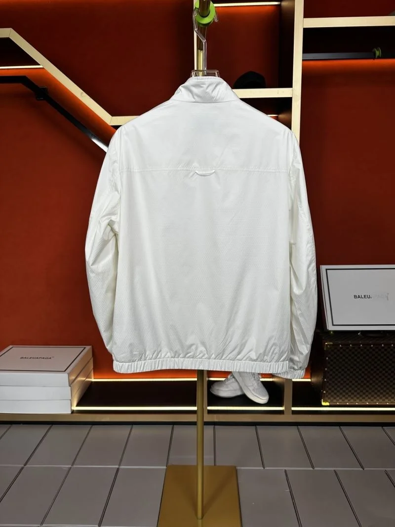 Original Prada Outwear 167348