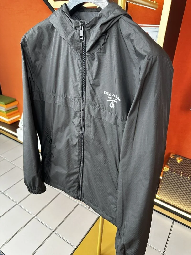 OnTrend Prada Outwear 167349
