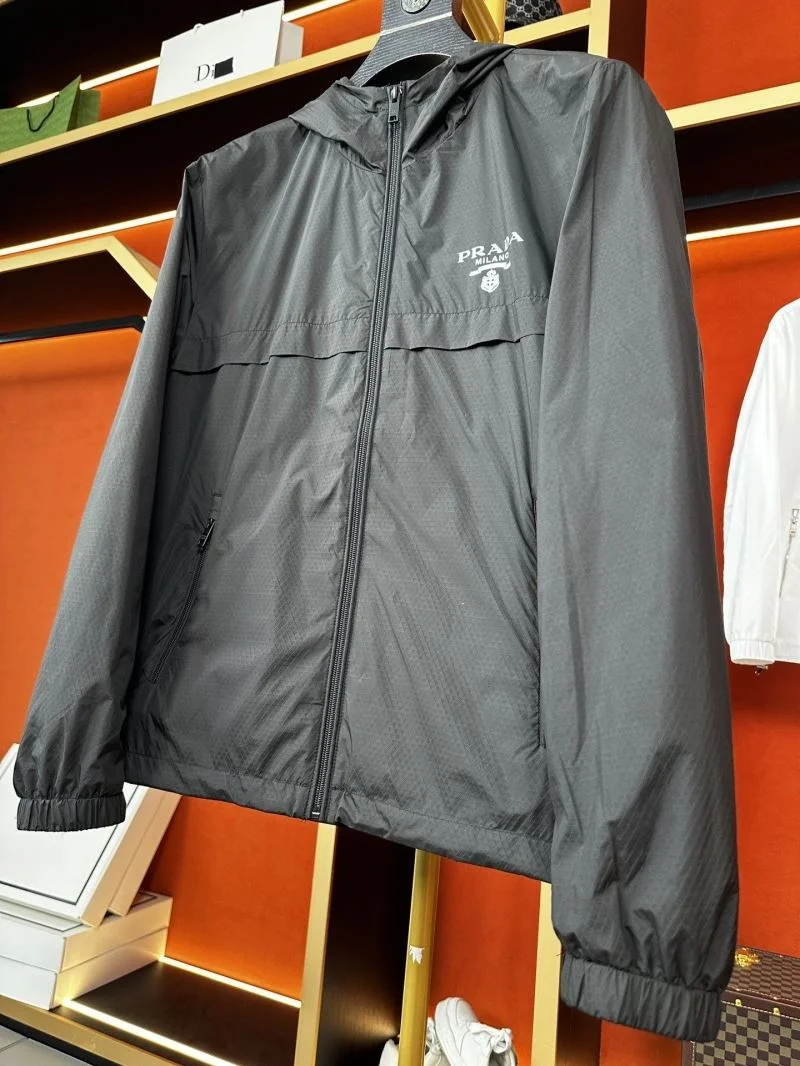 OnTrend Prada Outwear 167349