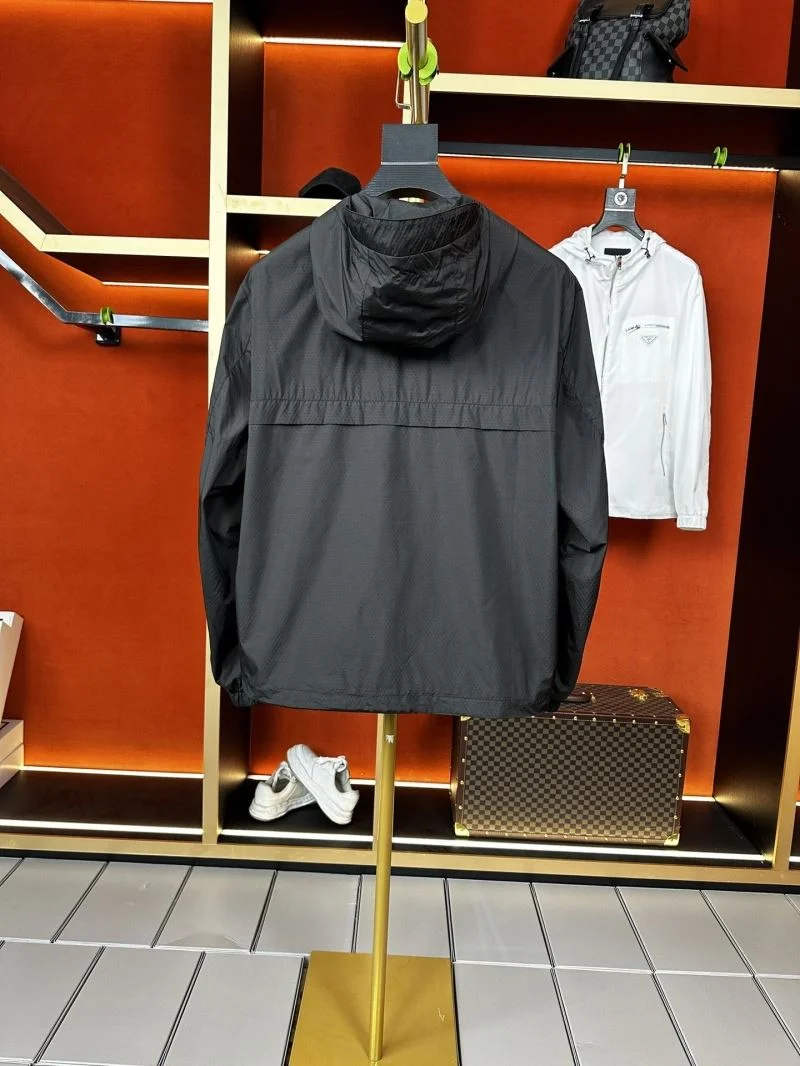 OnTrend Prada Outwear 167349
