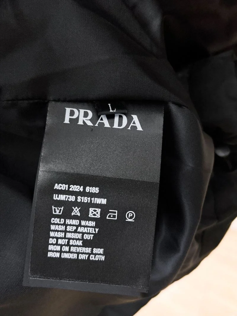 OdorResistant Prada Outwear 167331