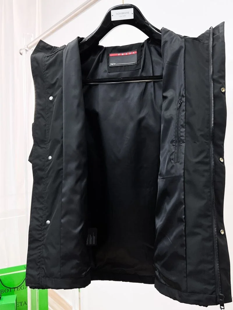 OdorResistant Prada Outwear 167331