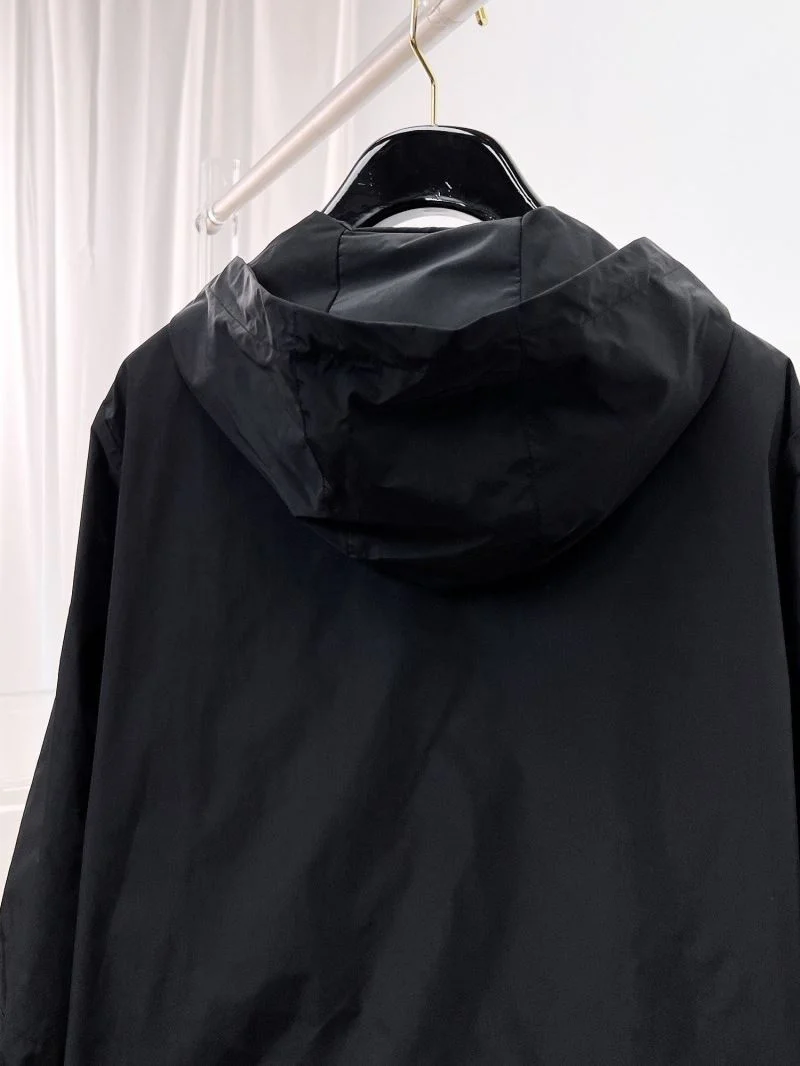 NewStyle Prada Outwear 167316