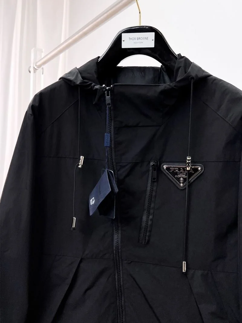 NewStyle Prada Outwear 167316