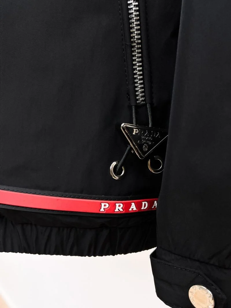 Prada Outwear Unique 167309