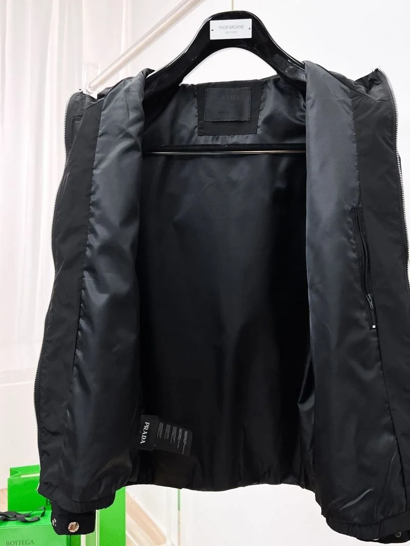 Prada Outwear Unique 167309