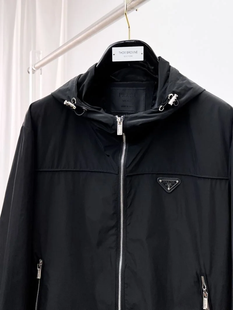 Prada Outwear Unique 167309