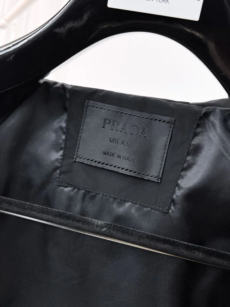 Prada Outwear Unique 167309