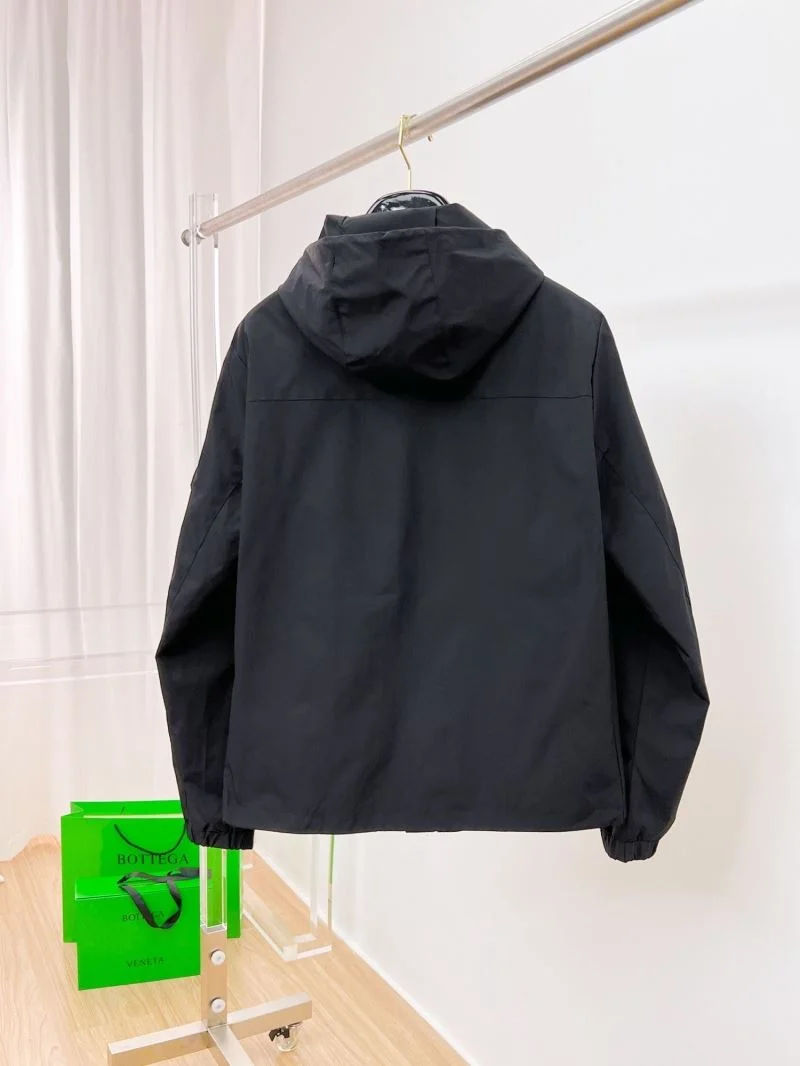 MultiPurpose Prada Outwear 167313