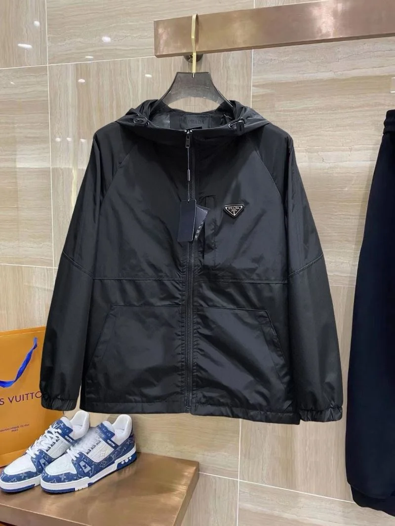 Prada Outwear Sustainable 167314