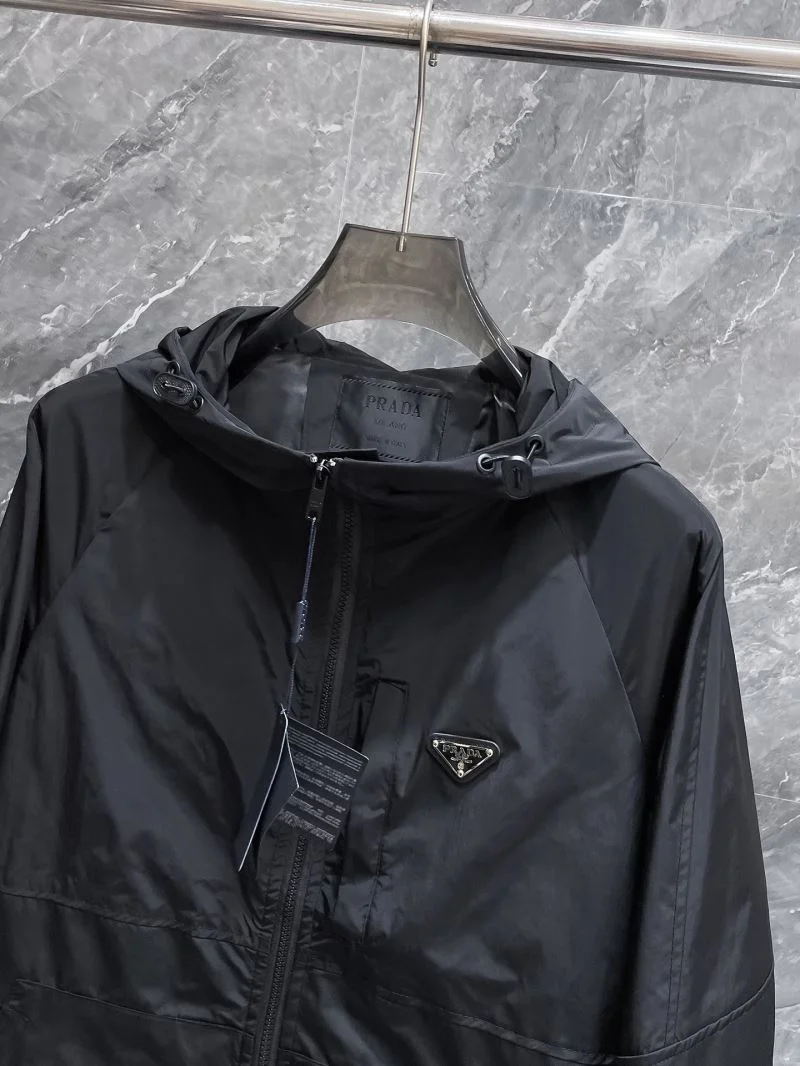 Prada Outwear Sustainable 167314
