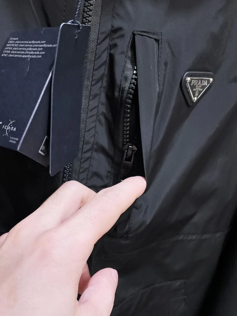 Prada Outwear Sustainable 167314