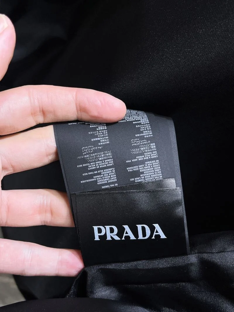 Refined Prada Outwear 167287