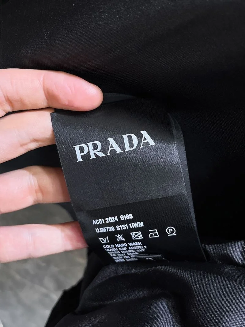 Prada Outwear Bright 167290