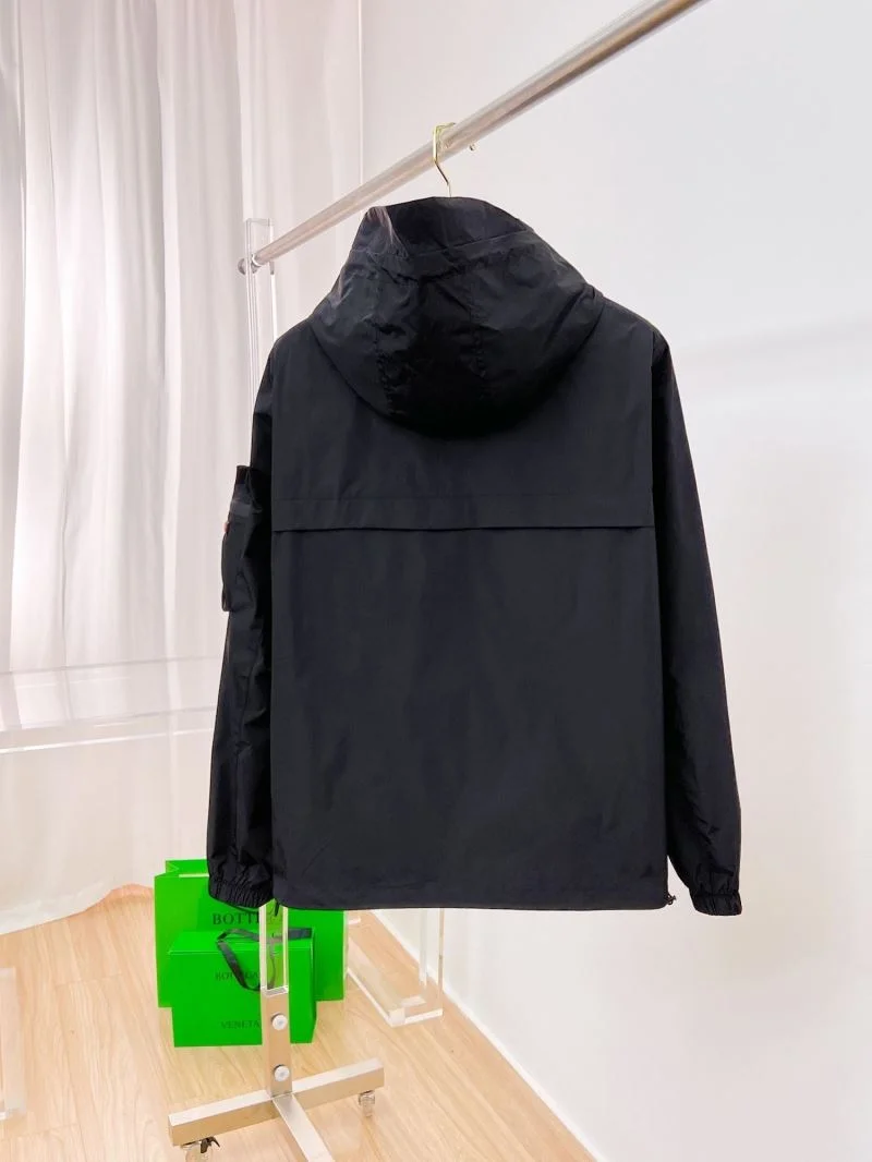 Cozy Prada Outwear 167344