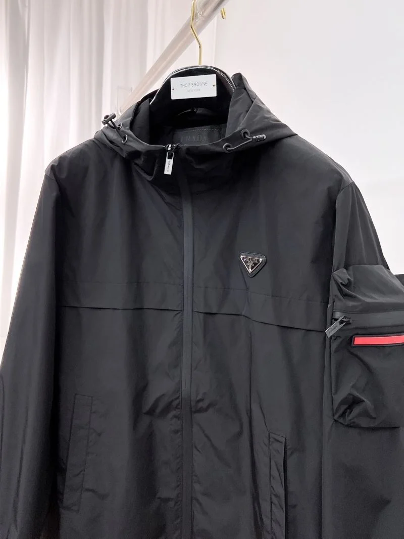 Cozy Prada Outwear 167344