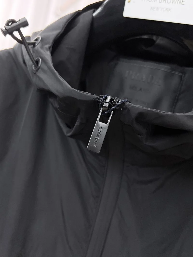 Cozy Prada Outwear 167344