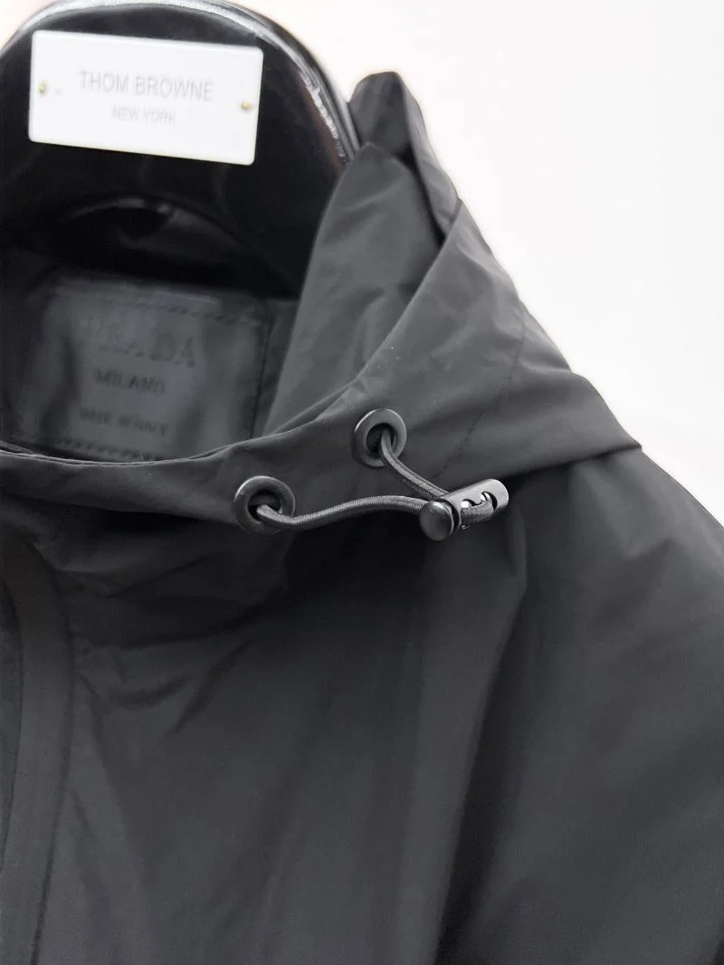 Cozy Prada Outwear 167344