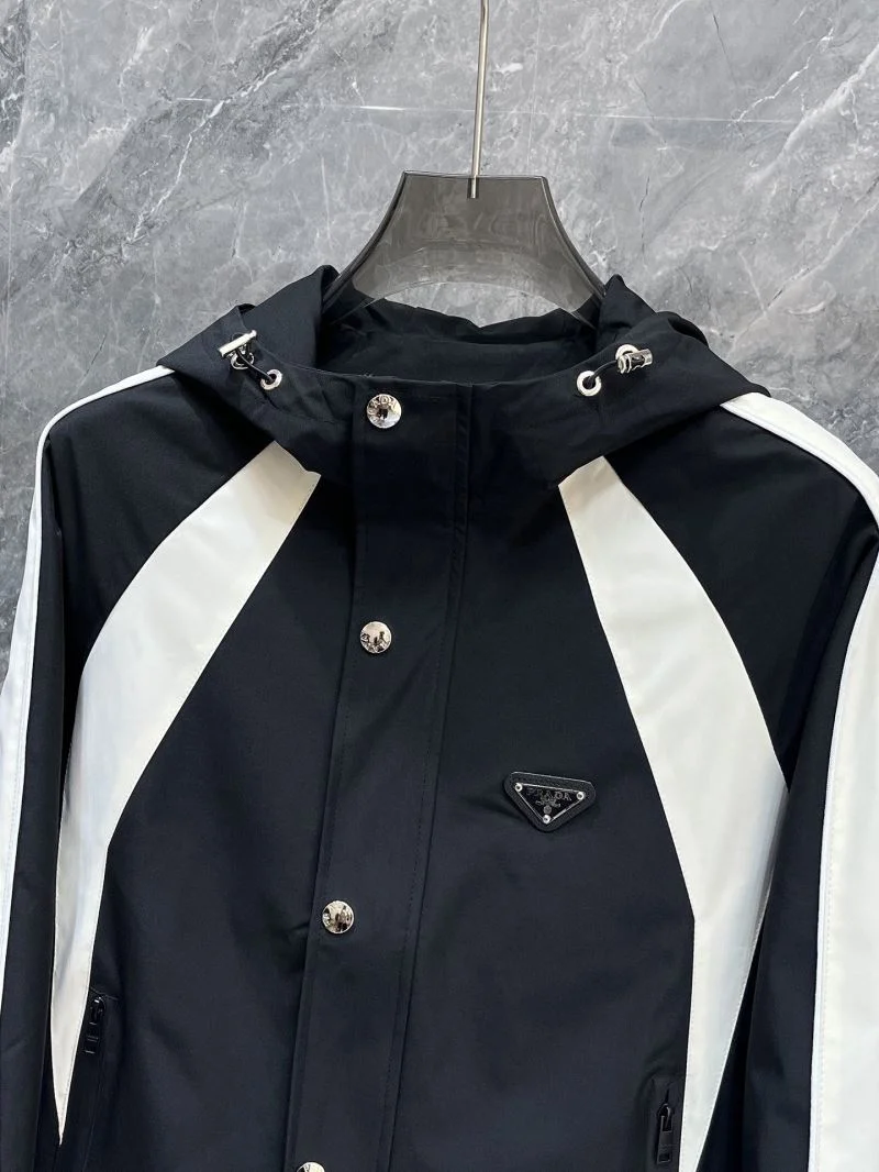 Prada Outwear StreetReady 167282