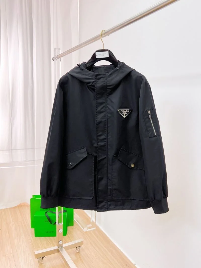 Prada Outwear Unique 167276
