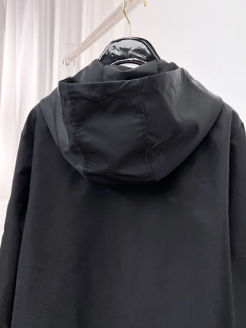 Prada Outwear Unique 167276