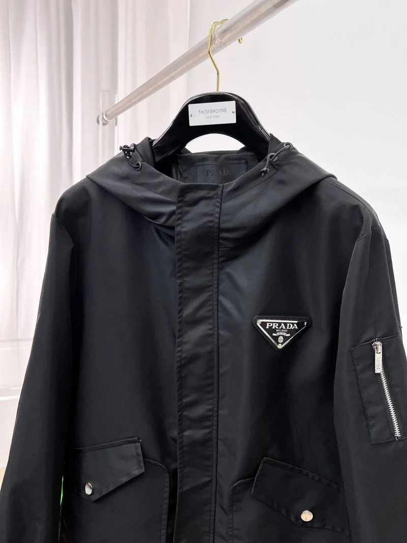 Prada Outwear Unique 167276