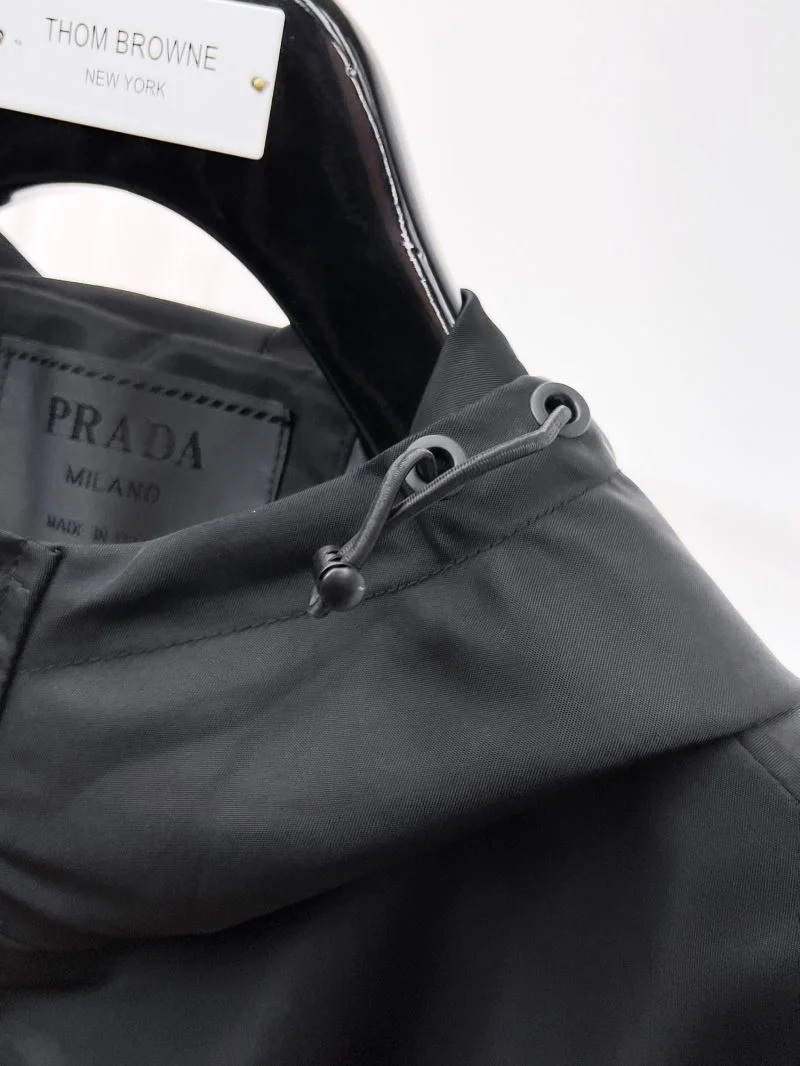 Prada Outwear Unique 167276