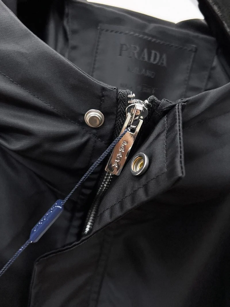 Prada Outwear Unique 167276