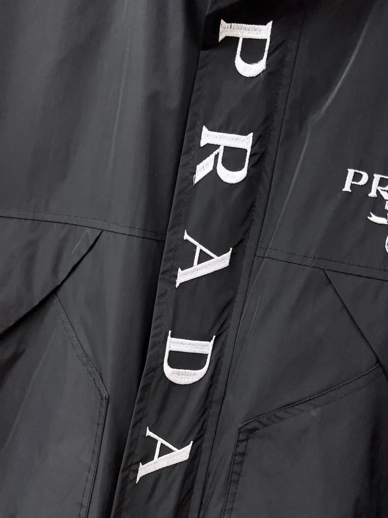 Prada Outwear SportInspired 167271