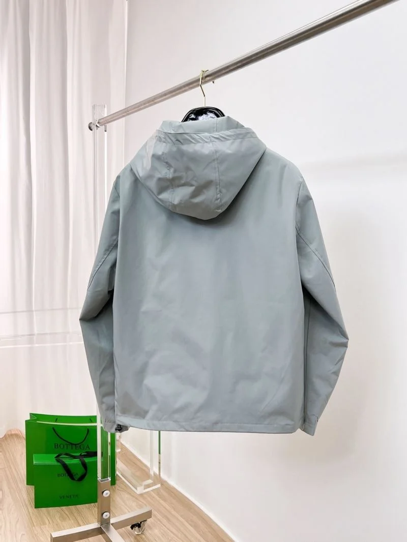ModernLook Prada Outwear 167322