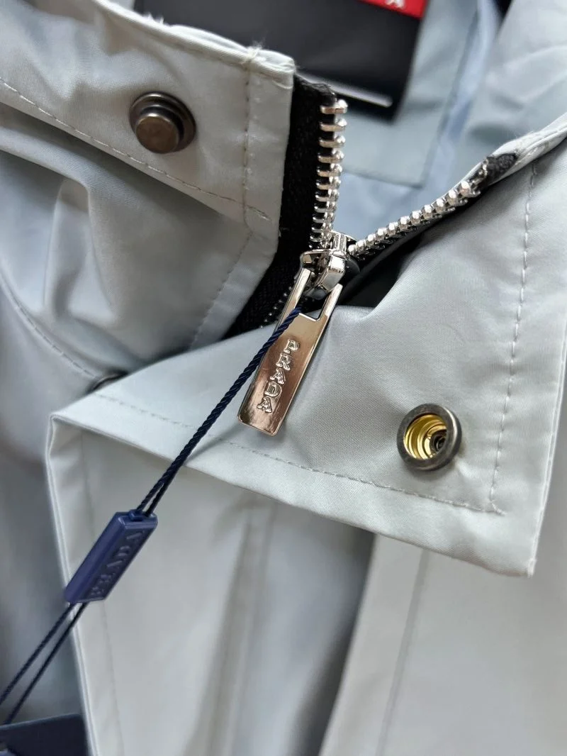 ModernLook Prada Outwear 167322