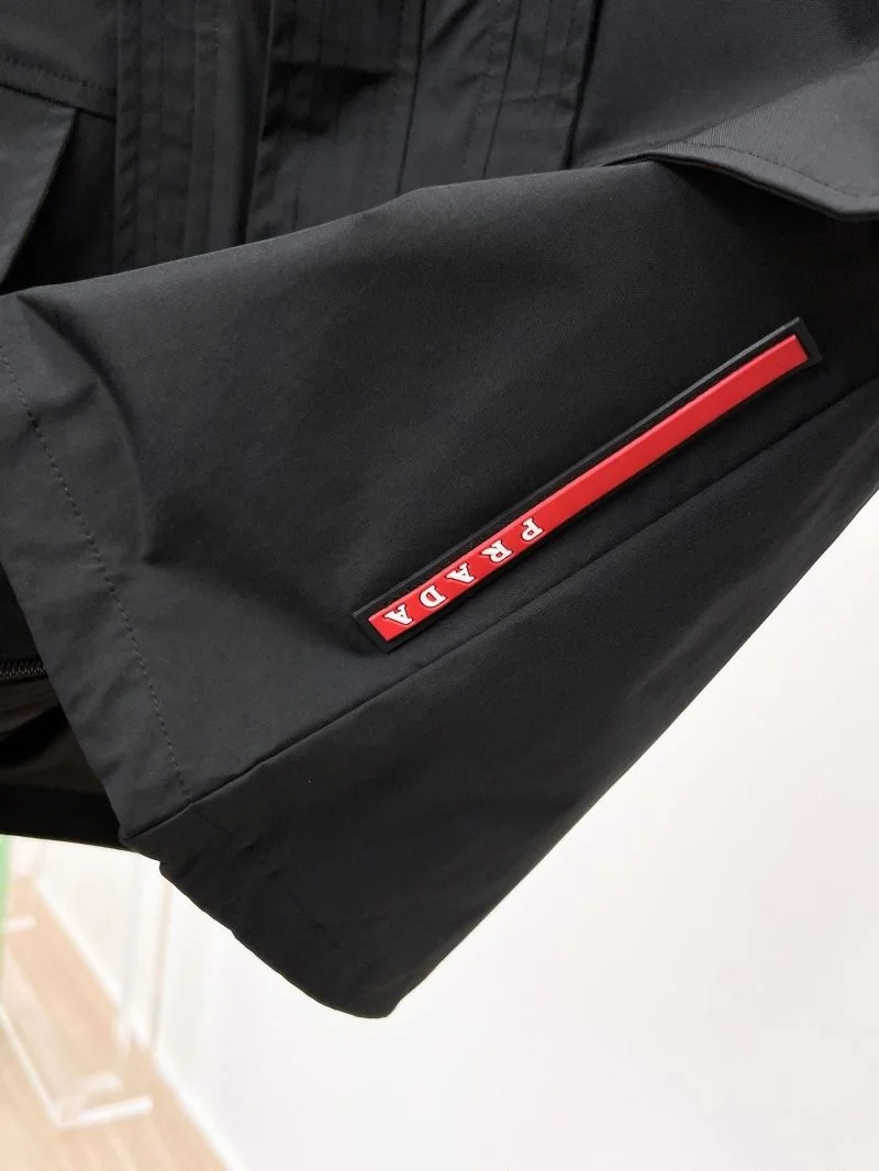 Timeless Prada Outwear 167269