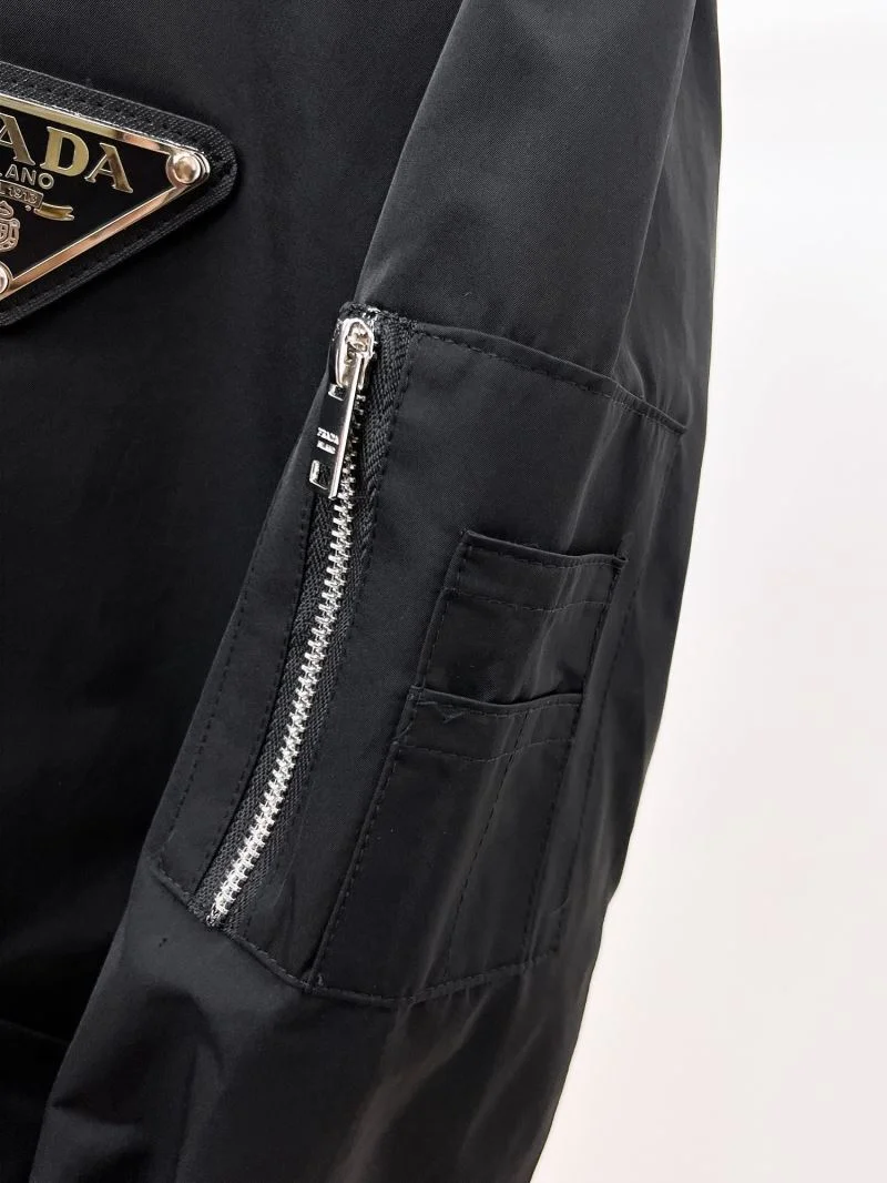 Resilient Prada Outwear 167304
