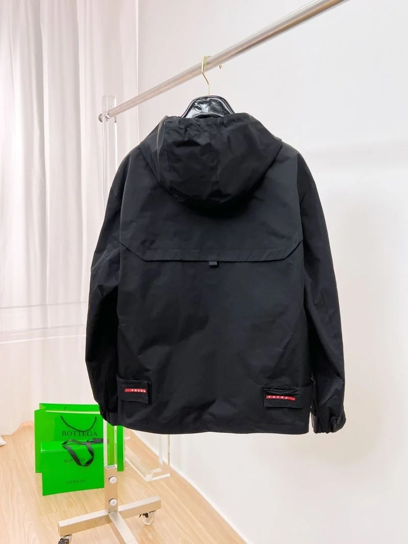 Prada Outwear Sustainable 167259