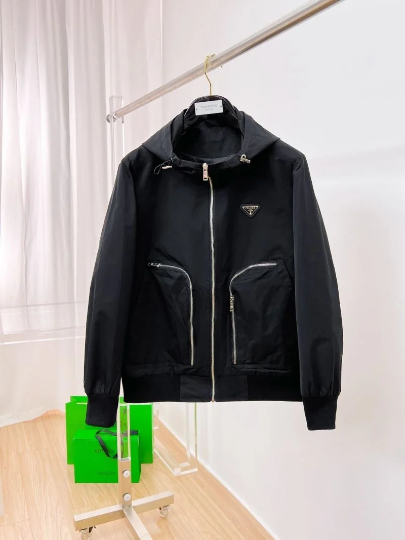 FlexibleFit Prada Outwear 167262
