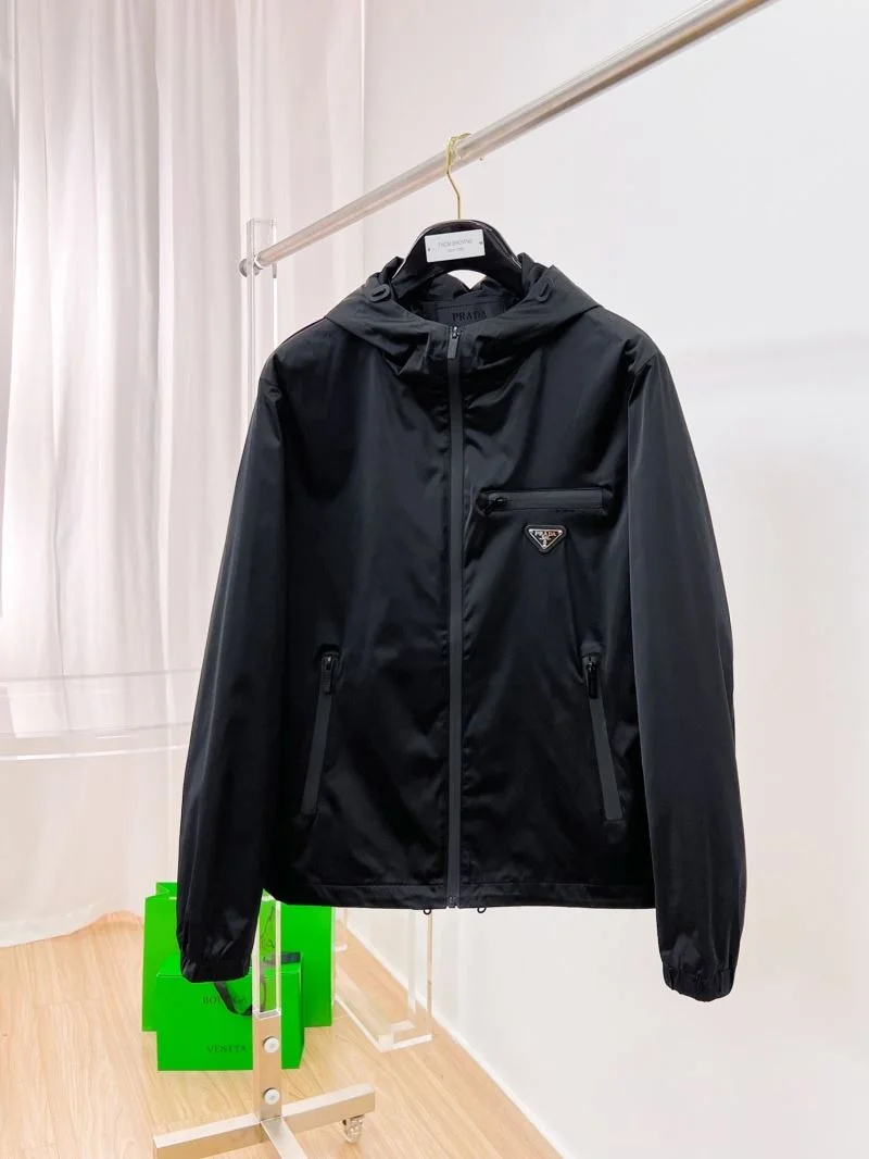 Prada Outwear Vibrant 167246