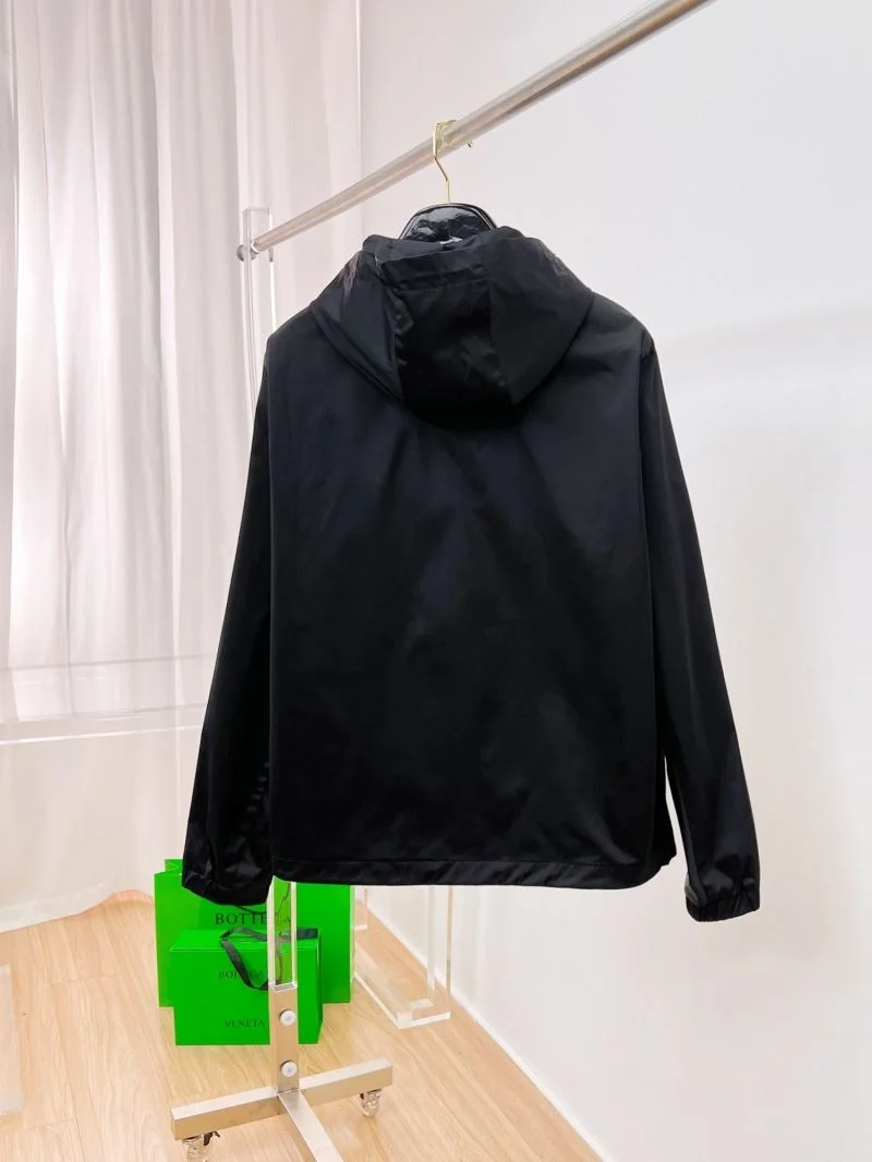 Prada Outwear Vibrant 167246