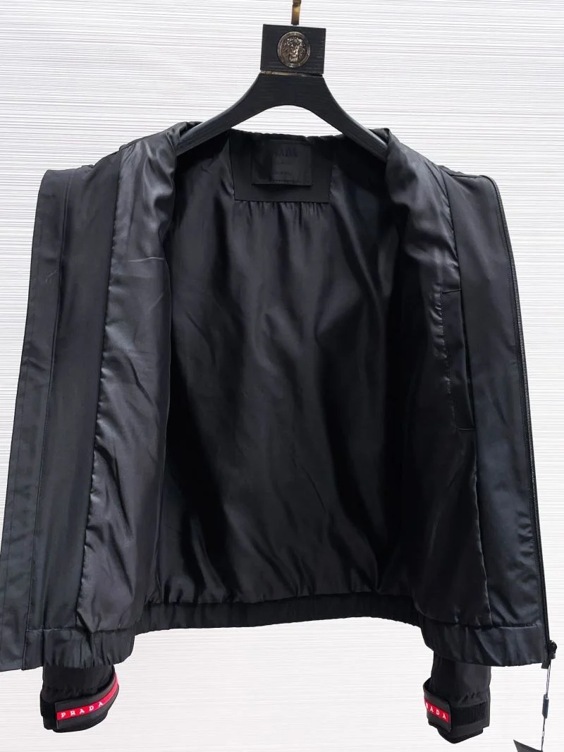 SmoothTexture Prada Outwear 167251