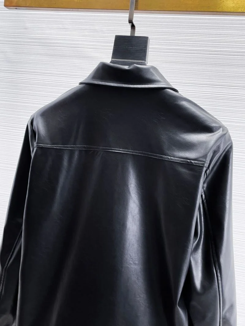 Breathable Prada Outwear 167247