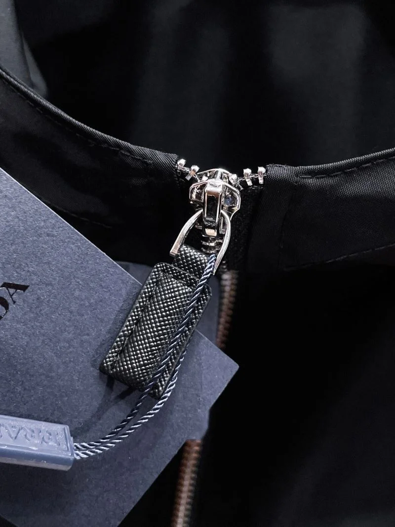 Popular Prada Outwear 167275
