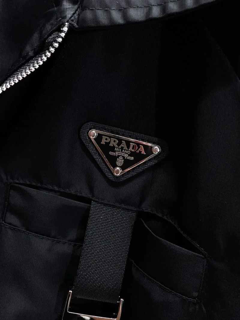 Modern Prada Outwear 167227
