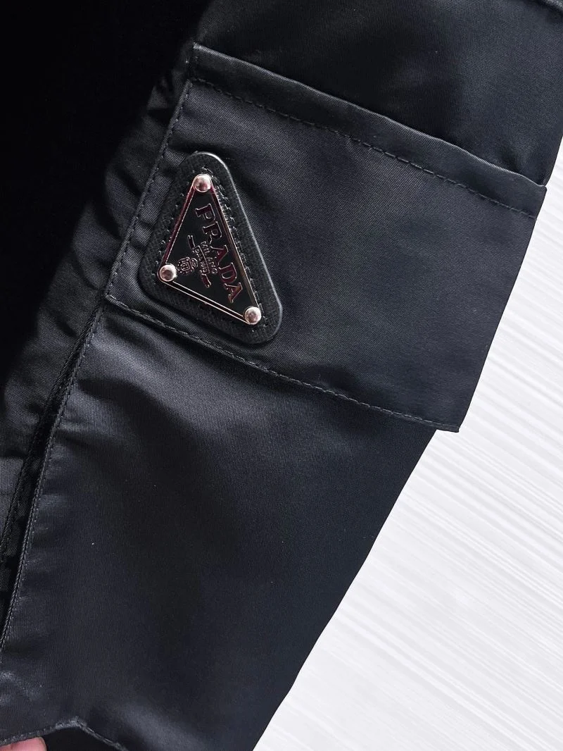 Resilient Prada Outwear 167230