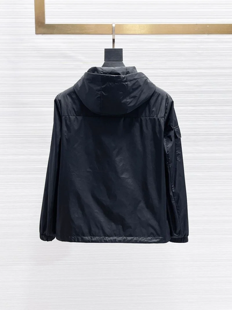 Prada Outwear Fashionable 167257
