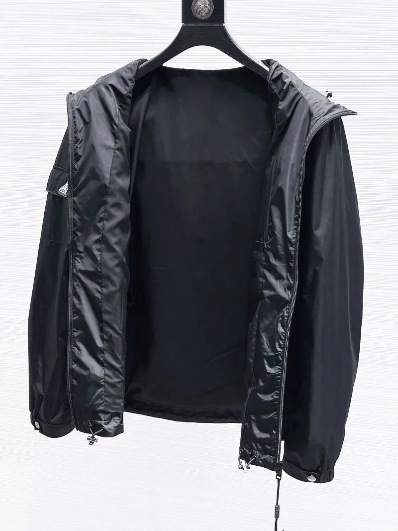 Prada Outwear Fashionable 167257