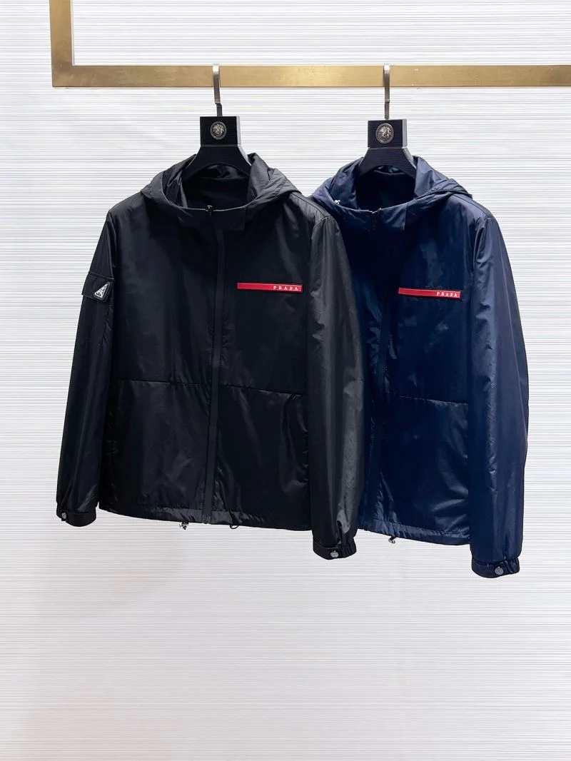 Prada Outwear Fashionable 167257