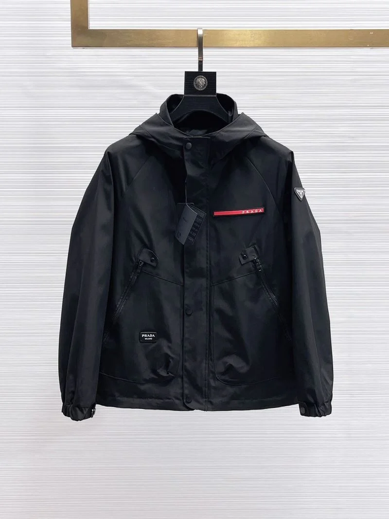 Vibrant Prada Outwear 167229