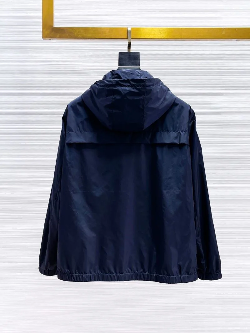 SmartChoice Prada Outwear 167239