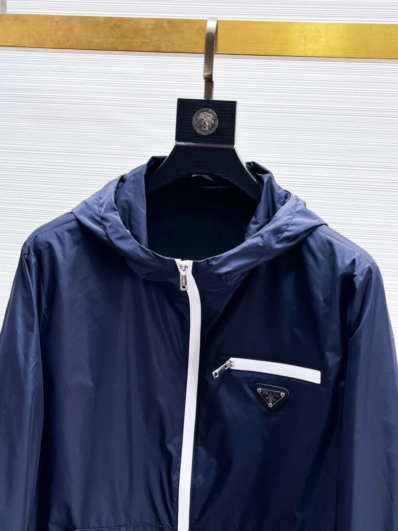 SmartChoice Prada Outwear 167239