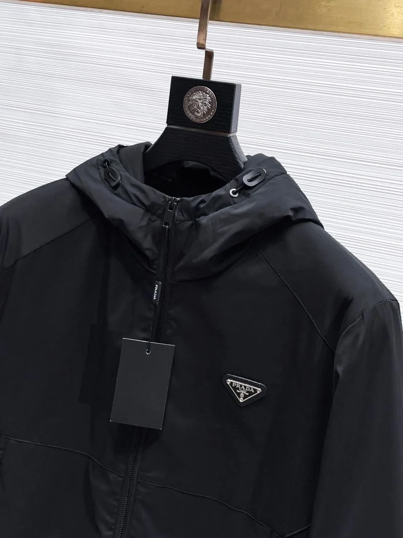 Premium Prada Outwear 167224