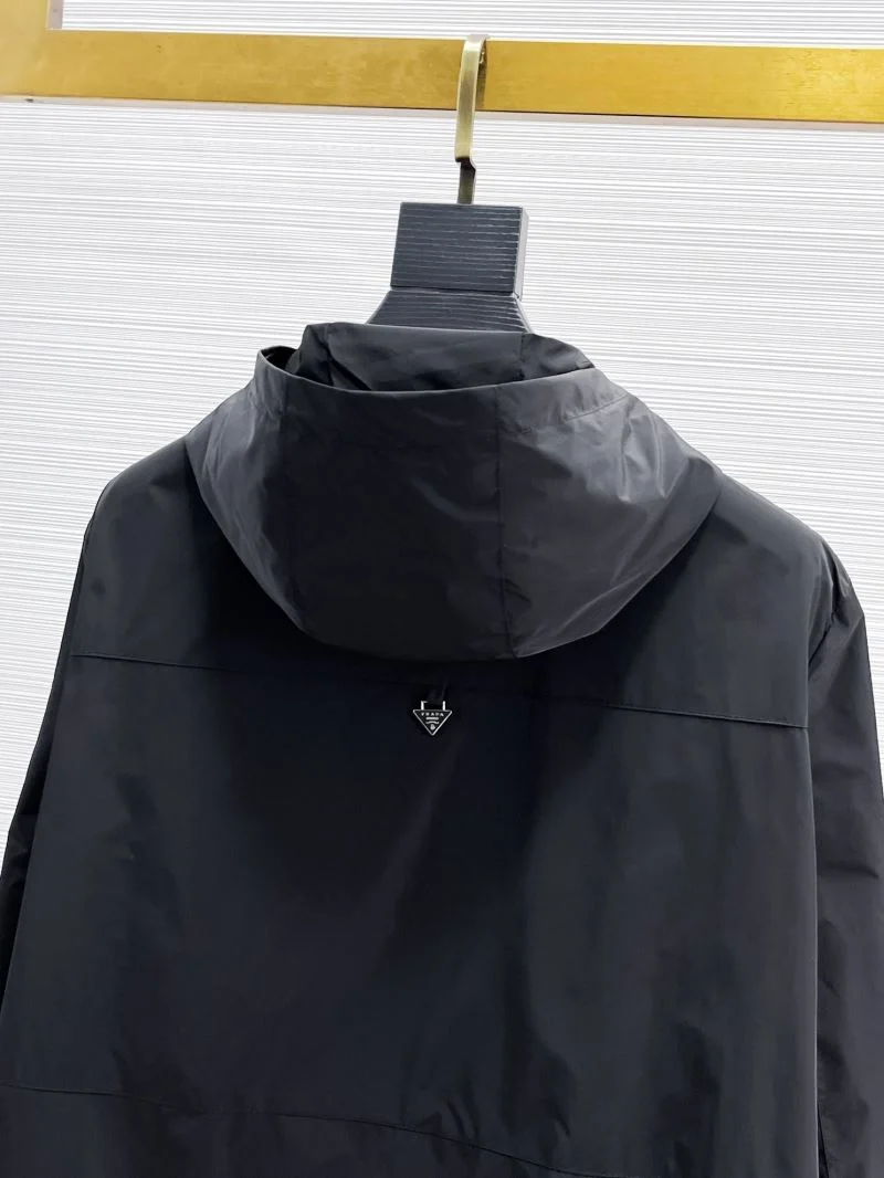 Sporty Prada Outwear 167278